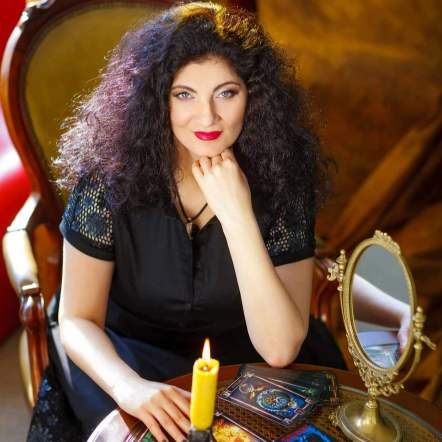 ВІКТОРІЯ ЯМПОЛЬСЬКА Таролог