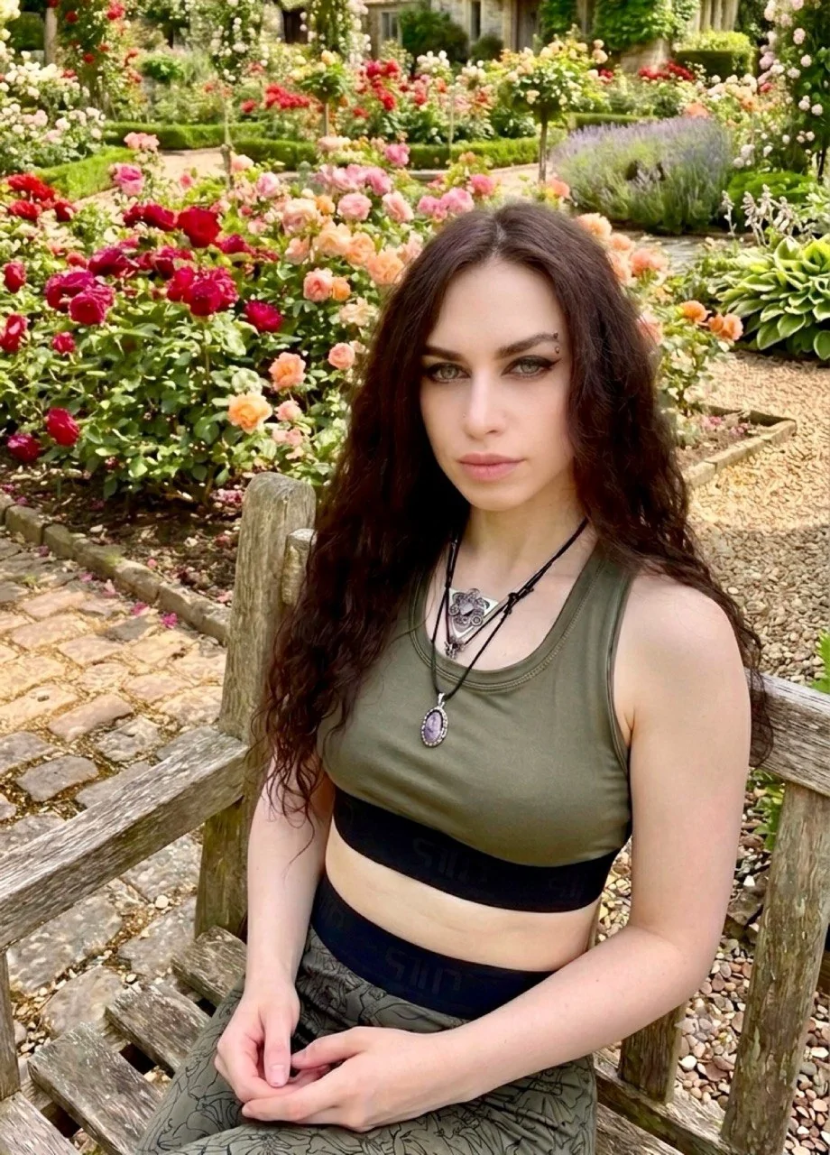 Milana Chaikovskaya Таролог